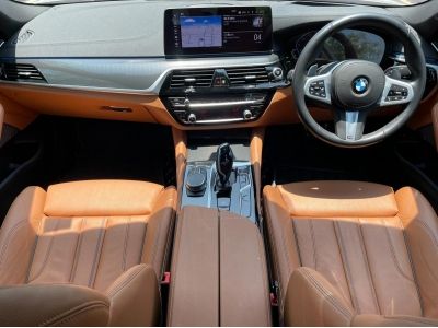 BMW 530e M-Sport (G30) ปี 2022 รูปที่ 10
